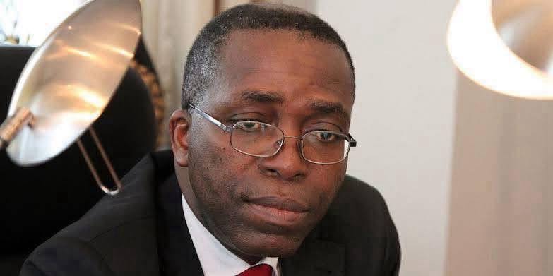 AfroCurrents's tweet photo. 🇨🇩 Ex-DRC PM Augustin Matata Ponyo sentenced to 10 years forced labour for embezzling $245M from agricultural project. 

Former central bank gov Deogratias Mutombo gets 5 years. Both barred from public service. Matata denies charges, claims ruling is political.

#DRC #Corruption https://t.co/c3YOVzGDYu