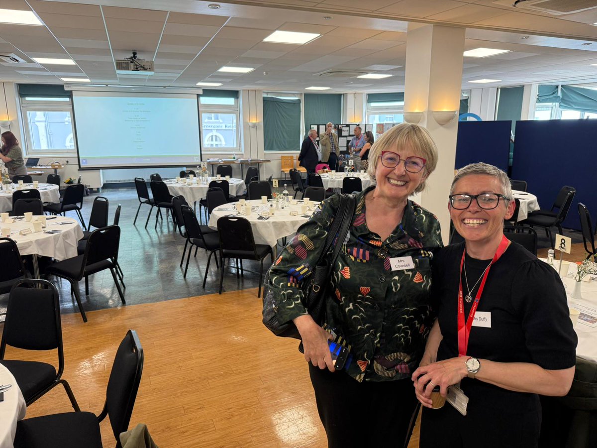 Haringey Education Partnership (@haringeyeduc) on Twitter photo 🎉Thrilled to have been invited to attend the Extend Learning Academy Network's Opening Worlds Symposium.
👋In good company with <a href="/Counsell_C/">Christine Counsell</a> and Steve Mastin, alongside staff and children from across 6 schools in Weston-super-Mare. 🎉Thrilled to have been invited to attend the Extend Learning Academy Network's Opening Worlds Symposium.
👋In good company with <a href="/Counsell_C/">Christine Counsell</a> and Steve Mastin, alongside staff and children from across 6 schools in Weston-super-Mare.