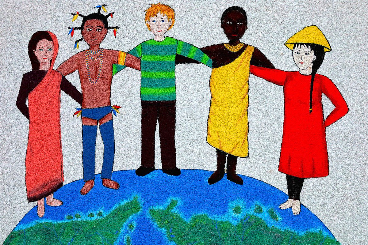 Gran parte de los mayores conflictos tienen una dimensión cultural. Por ello, poner en valor la interculturalidad, la inclusión y lo que aporta cada persona con su ser, implica superar la división entre las culturas. #diadeladiversidadcultural
 riojaacoge.org/evento/dia-mun…