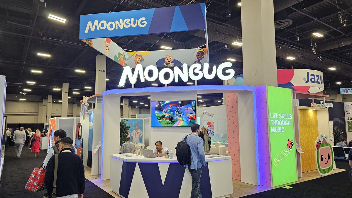 markettcom's tweet photo. 🌍 Another inspiring day at @licensingexpo 

Mr. Rias Attar, Chairman of the Board, engaging with global industry leaders and showcasing Markettcom’s commitment to innovation and growth in the licensing world.

#LicensingExpo2025 #Markettcom #LeadershipInAction #BrandLicensing https://t.co/yRlgkfwKUA