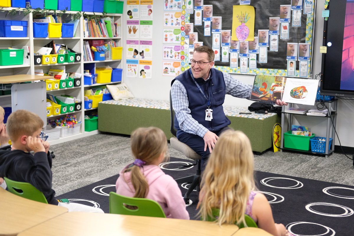 Mark Smith (@marksmith_hssd) on Twitter photo I enjoyed a fun evening this week as a guest reader at the <a href="/ForestGlenElem/">Angie Sorenson</a> Timbertales Family Book Club! 📚 It is amazing to witness how much time and energy our staff pour into engaging our students and families with interesting and interactive learning activities. ⭐ I enjoyed a fun evening this week as a guest reader at the <a href="/ForestGlenElem/">Angie Sorenson</a> Timbertales Family Book Club! 📚 It is amazing to witness how much time and energy our staff pour into engaging our students and families with interesting and interactive learning activities. ⭐
