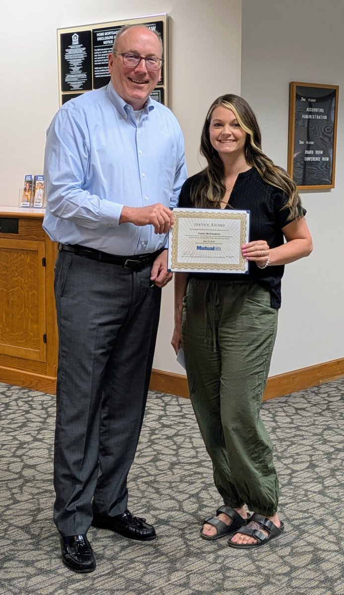 Mutual_Savings's tweet photo. Congratulations to Casey McCormick, Deposit Operations Specialist, for 15 years of service with Mutual Savings Bank! Please join us in thanking Casey for her service to Mutual Savings Bank, and our customers!  #WorkAnniversaries #mutualsavingsbank #LetsBankTogether https://t.co/VHZ96oFTNw