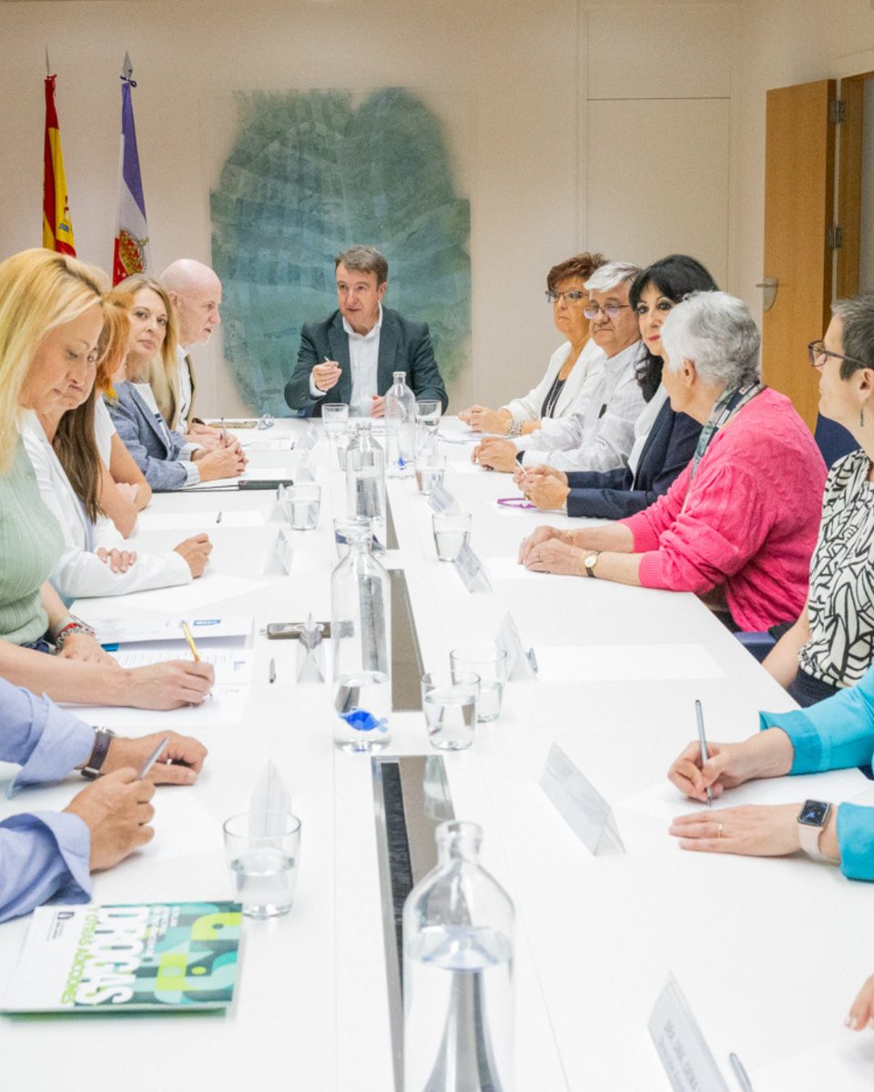 Se constituye la Mesa Intersectorial de Salud de Tres Cantos, para la promoción de la salud y el bienestar en el municipio.

🔗 Más información en 360y5.es/se-constituye-…

#trescantos #ayuntamientotrescantos #salud #revista360y5trescantos