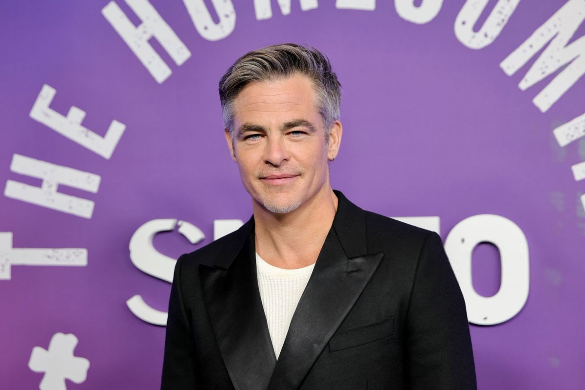 Chris Pine ไทย tweet media