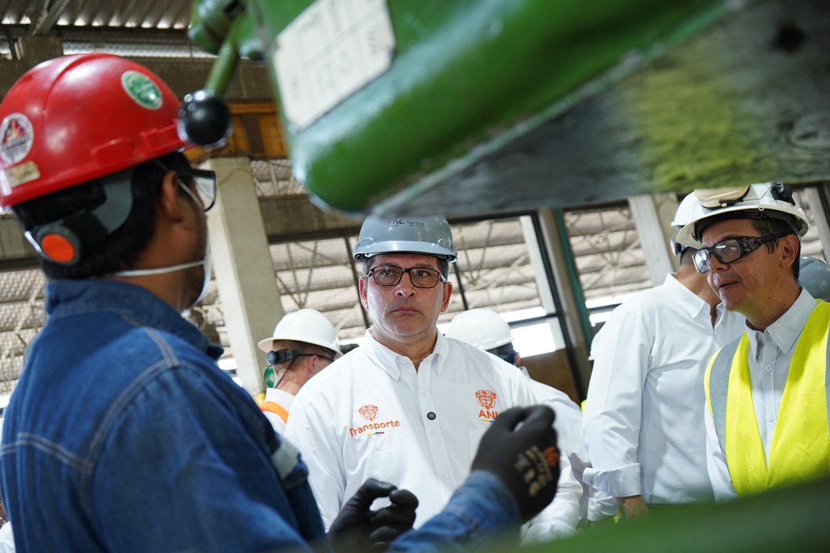 #ANIEnTerritorio👷🏻‍♂️, en cabeza del presidente <a href="/ostoyar/">Oscar Torres Yarzagaray</a> y su equipo técnico, llegó a Santa Marta, para realizar recorrido por áreas de Fenoco S.A., concesión que está a cargo del corredor férreo Chiriguaná - Santa Marta🚂.