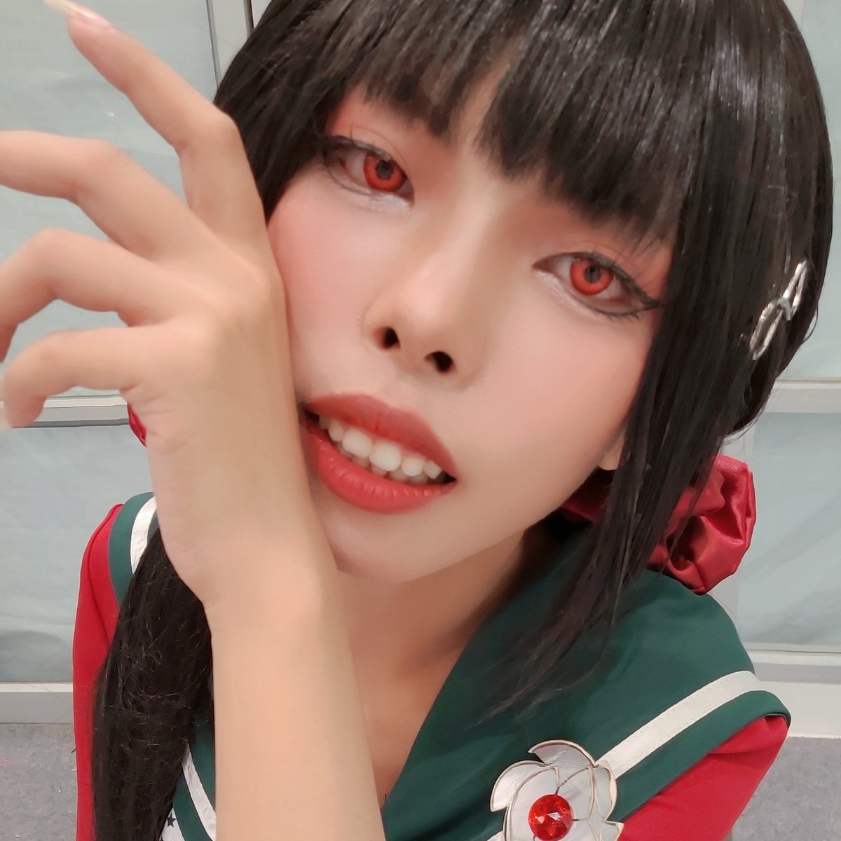 mermel_cos tweet media