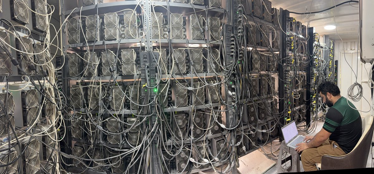 Cyrus Abrahim tweet media