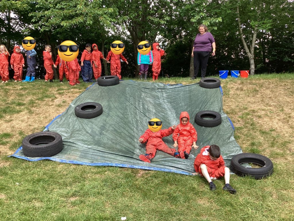 knightontmet's tweet photo. #Bloomfieldclass had a great day at @ThringstonePri1 today as part of @LinkingSchool project. We made new friends, and took part in some great activities #community #character https://t.co/0RNTU4BJ2c