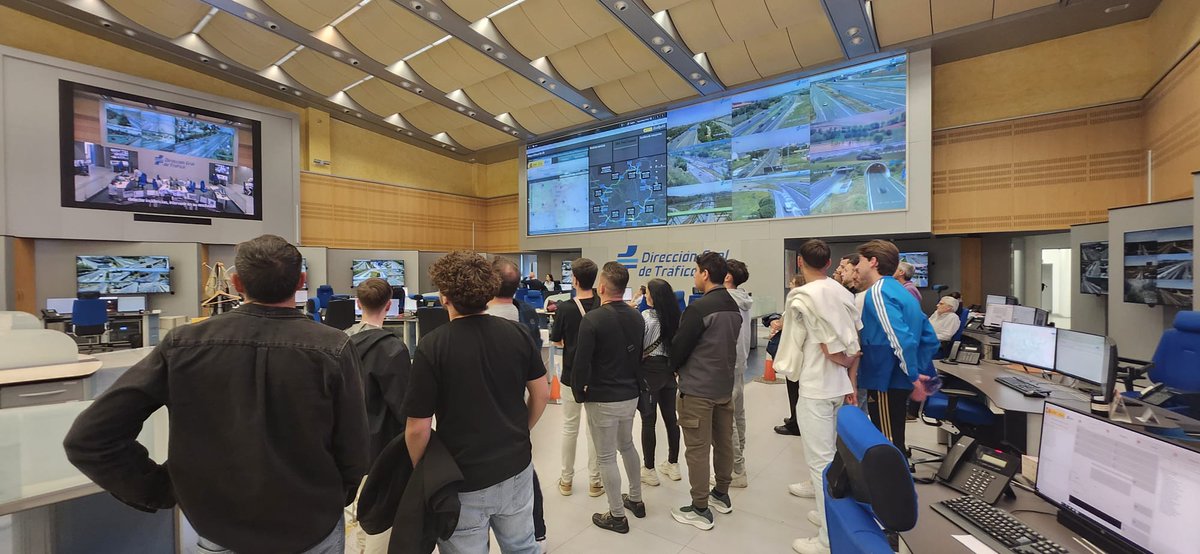 Dir. Gral. Tráfico tweet media