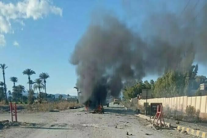 World_Affairs11's tweet photo. BREAKING:

Pakistan claims that India has played role of proxy to attack on school bus of children in Balochistan,  province of Pakistan.

Citing 5 children killed and several injured. https://t.co/TUSExg4oW9