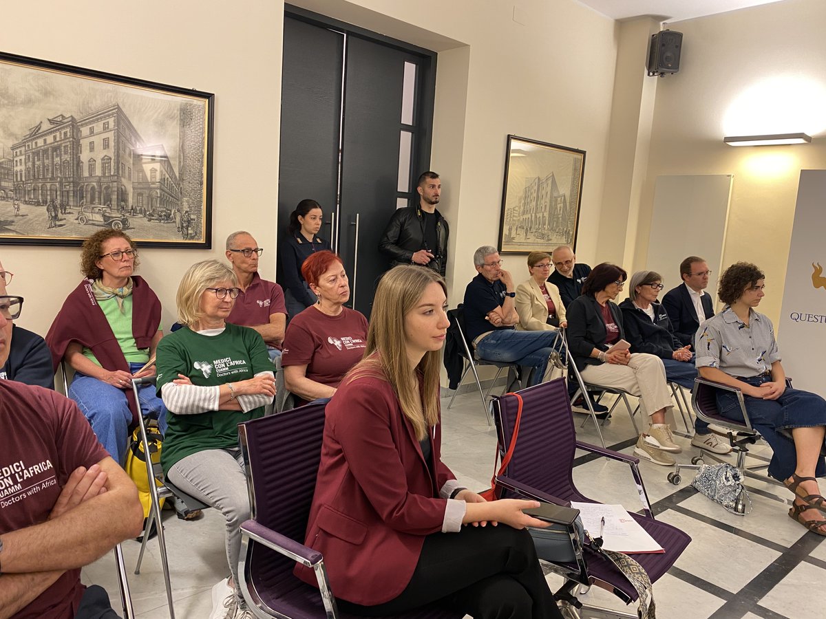 Medici con l'Africa | Doctors with Africa (@cuamm) on Twitter photo A Bologna parte un nuovo progetto insieme alla #Questura di Bologna e <a href="/ConfindustriaEM/">Confindustria Emilia</a>: i volontari #Cuamm affiancheranno l'Ufficio Immigrazione nell’#accoglienza di chi arriva ogni giorno. Un modello già attivo a Padova.
Leggi di più: bit.ly/4dokUDg A Bologna parte un nuovo progetto insieme alla #Questura di Bologna e <a href="/ConfindustriaEM/">Confindustria Emilia</a>: i volontari #Cuamm affiancheranno l'Ufficio Immigrazione nell’#accoglienza di chi arriva ogni giorno. Un modello già attivo a Padova.
Leggi di più: bit.ly/4dokUDg