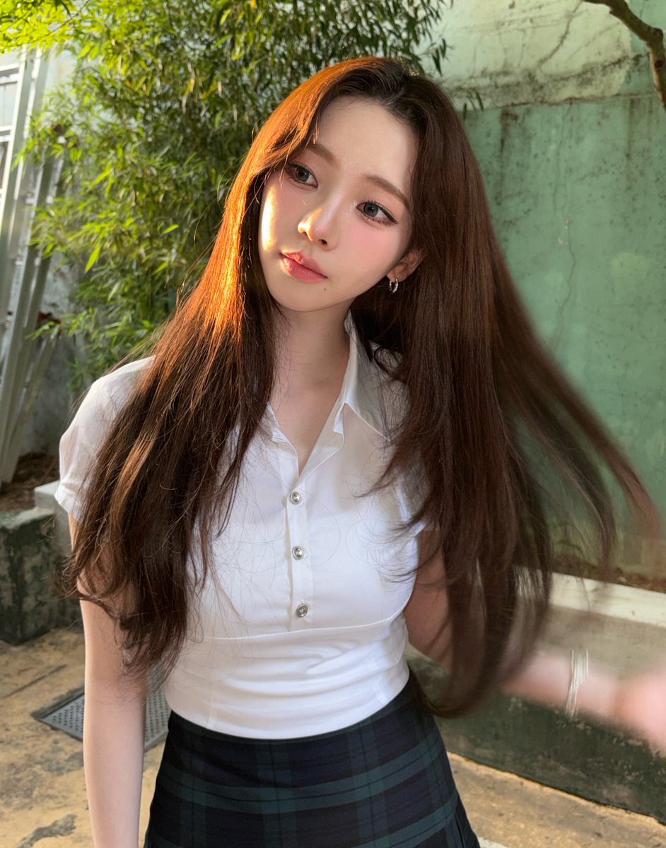 ujiminphoria's tweet image. GIRLFRIEND KARINA