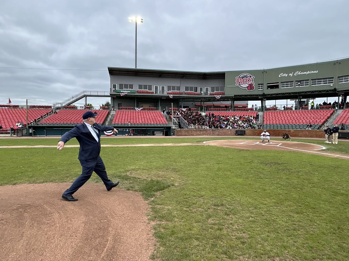 Mid-morning baseball as the Brockton Rox took on the Tri-City Valley Cats today. Our office used Project Safe Neighborhood funds to treat 5th and 6th graders from three Brockton elementary schools to lunch and the game. Everyone enjoyed their time at Campanelli Stadium! ⚾️