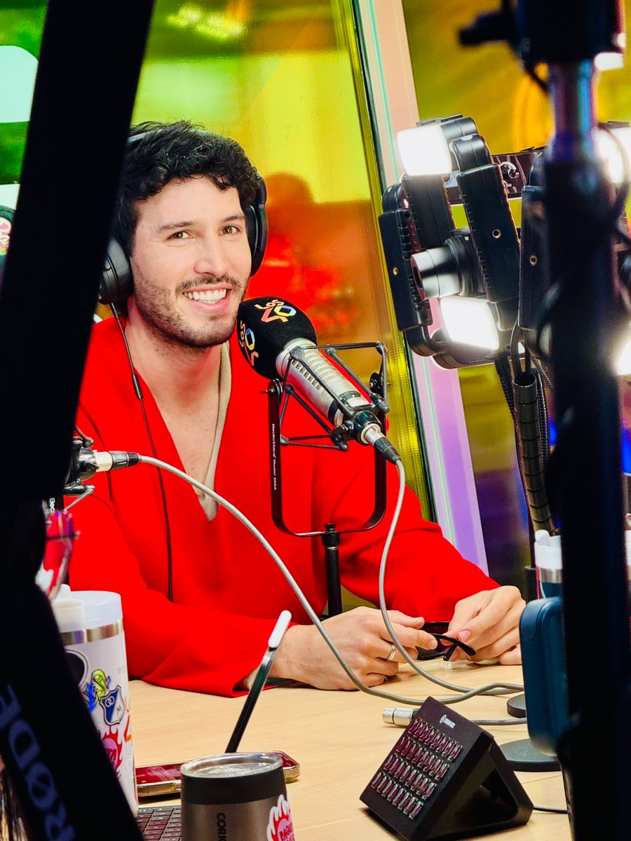 Universal Music Colombia tweet media