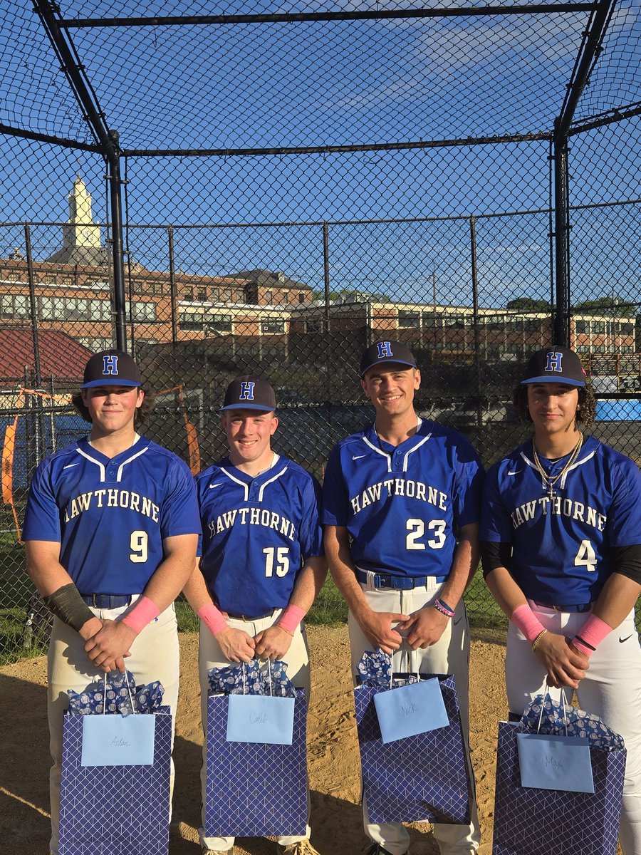 HHSBearsSports's tweet photo. Senior Aidan Walker went 5 innings to secure the win for the Bears on Senior Day. Walker struck out 7 batters while senior Caleb Zunick had two hits and drove in 2 runners. Anthony DeLallo collected three hits and drove in three. 🎉⚾️🐻#gobears #bleedblue https://t.co/txBunFM7qC