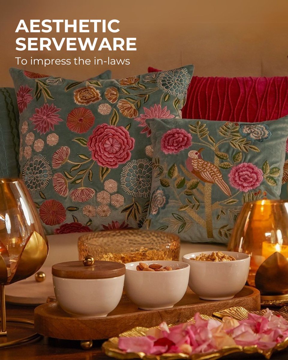 shoppersstop's tweet photo. From decor that’ll wow in-laws to candles that light up every corner, HomeStop has all you need to make your home celebration-ready.✨
Shop in-store or online. #IndiaWedsWithShoppersStop
#ShoppersStop #WeddingCollection #HomeStop #OnlineShopping #HomeMakeover #ShaadiMubarak https://t.co/oZIeIuXLYw
