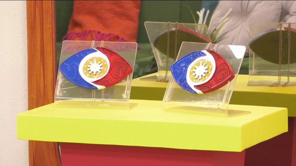 “Nakita ko na nakahati sila. It’s for four people.”

Housemates, nakita na ang mga “medals”! Handa na kaya sila sa mga susunod na magaganap at kung para saan ito? 🤔💭

#PBBCollabFinalDuoMedals