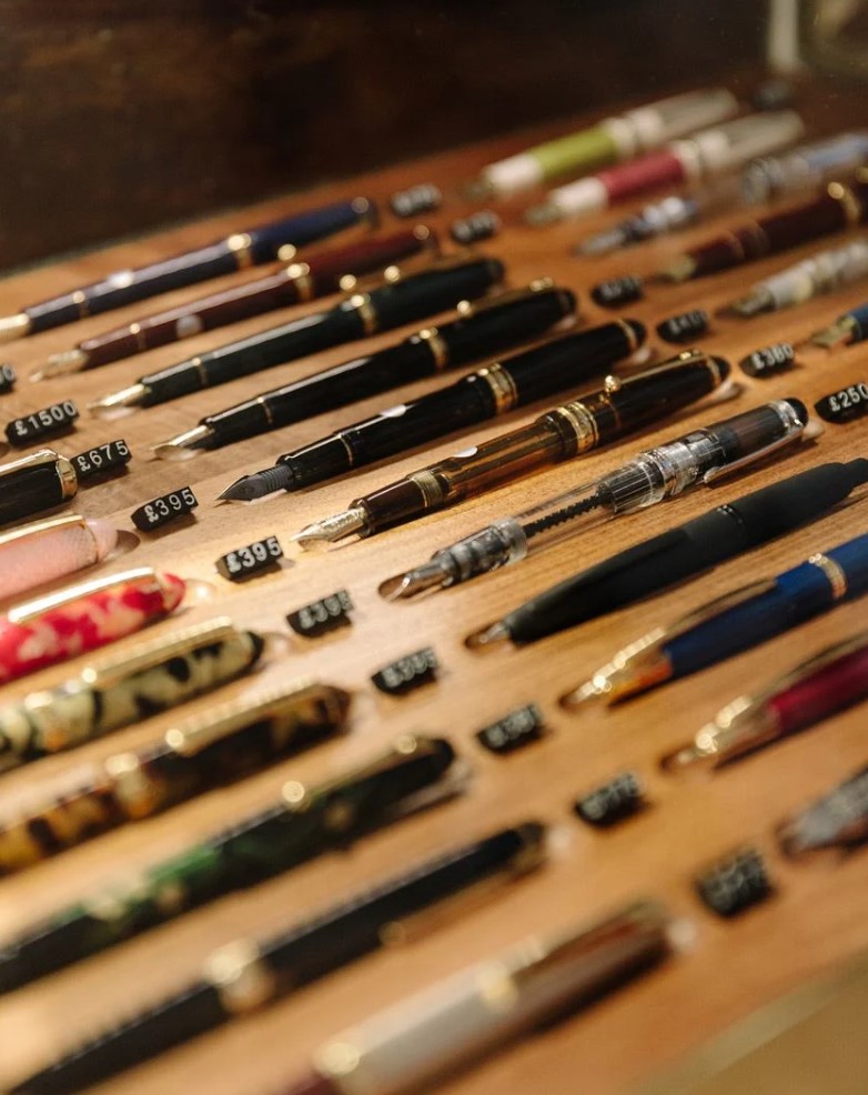 Neil J Lander tweet media