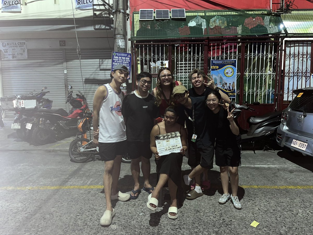 jatquinnn's tweet photo. YUP THATS OUR DOCU! dani noticing this is like famas recognition https://t.co/zJPdgTt3r0