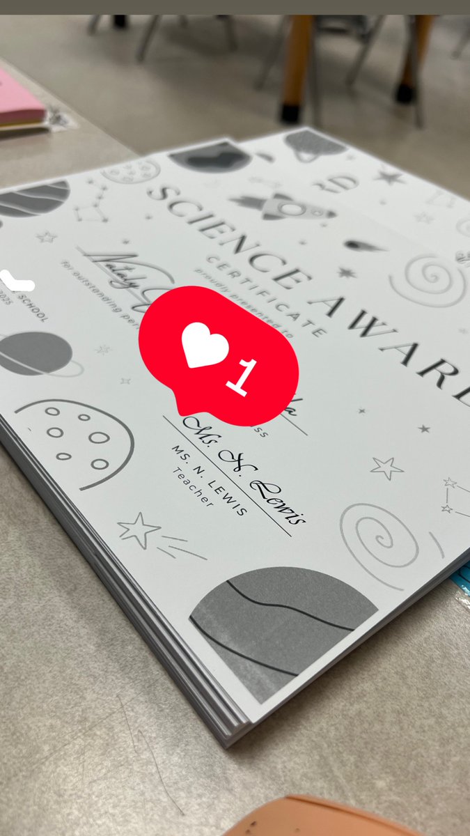 Ms. N. Lewis tweet media