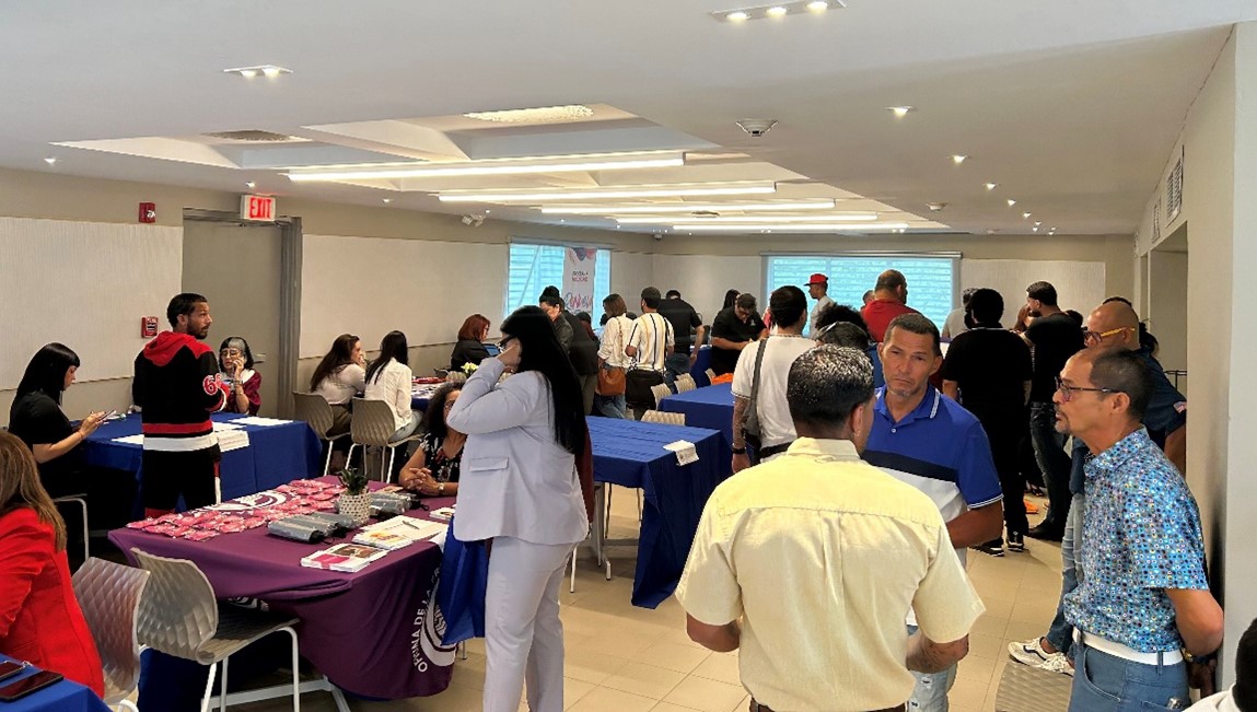 SBA_PuertoRico's tweet photo. On May 14, SBA PR & USVI joined the 2025 Reentry Fair of Services in Hato Rey, supporting entrepreneurship to 130 returning citizens from the Federal Correctional System.
ADD Ricardo Martínez shared SBA programs to support second chances through entrepreneurship. 🙌
#ReentryWeek https://t.co/GRUlP24pEV