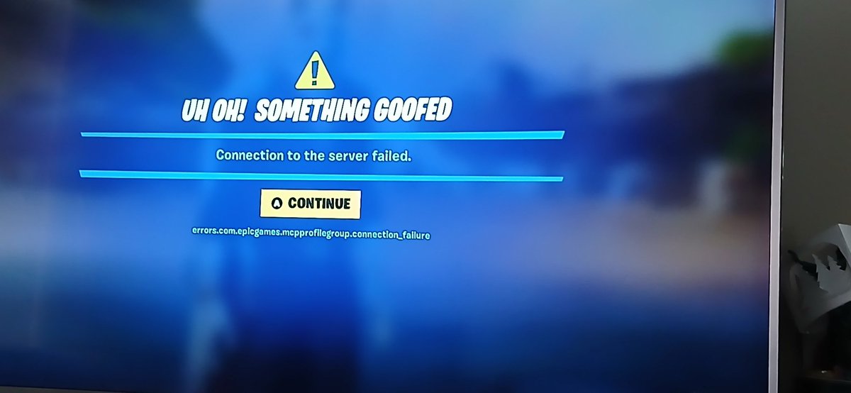 Mudslidequeen's tweet photo. @FortniteStatus @EpicGames since last night this keeps coming up.  Have cleared Cache and still happens. Can play other Switch games no problems. https://t.co/LCZNX1iz2w