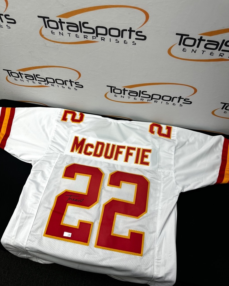DEAL OF THE DAY!

Trent McDuffie Autographed Jerseys: $122!

Use discount code "MCDUFFIE" at checkout!

TODAY ONLY!

⬇️⬇️⬇️

tsekansascity.com/collections/tr…