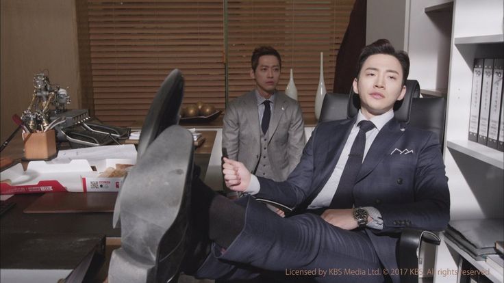 annie_lysf's tweet photo. Estos días he estado viendo #ChiefKim y la super recomiendo ver a a Junho y a Nam Goong Min juntos en pantalla es un disfrute y deleite total, ya me hacía falta un b-romance con tanta tensión y comedia🔥😍❤️ https://t.co/fpp9jPWqXA