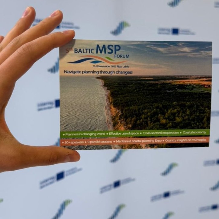 BalticSea2Land's tweet photo. REGISTRATION IS OPEN!
🌊5th Baltic MSP Forum: Navigate Planning Through Changes🌊@BalticSea2Land Final conference!
🧭11–12 November 2025 Riga 🇱🇻
https://t.co/HFZv4dwnB6
& we are glad our post card travelled today to Tampere 🇫🇮 to @InterregBSR Conference! #MadeWithInterreg 🇪🇺 https://t.co/EbUk2cuaLX