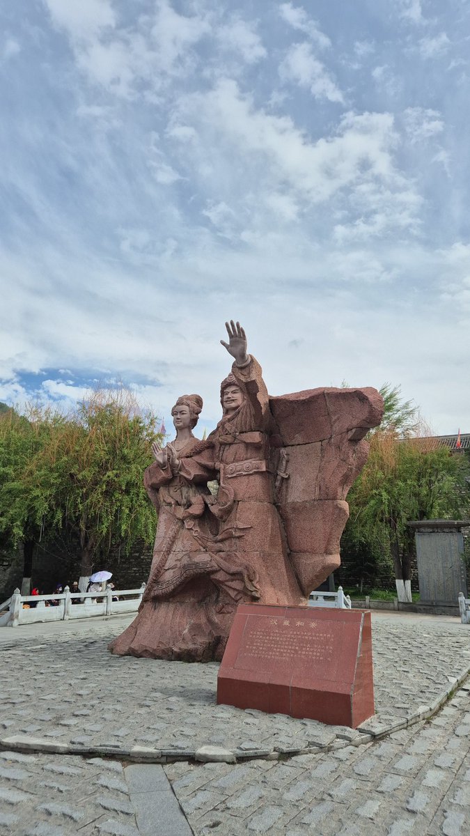 j_juandy's tweet image. Sebulan 2x lihat 🐼. This time at Dujiangyan Panda Base #Sichuan Pray that this trip will go smoothly #worklyfe #tourismindustry #explorechina