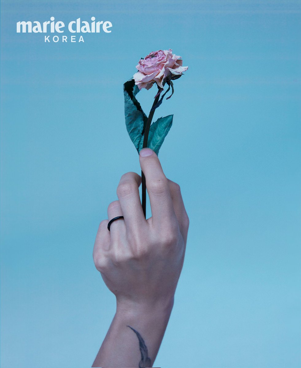 n년 전 오늘의 아이엠 tweet media
