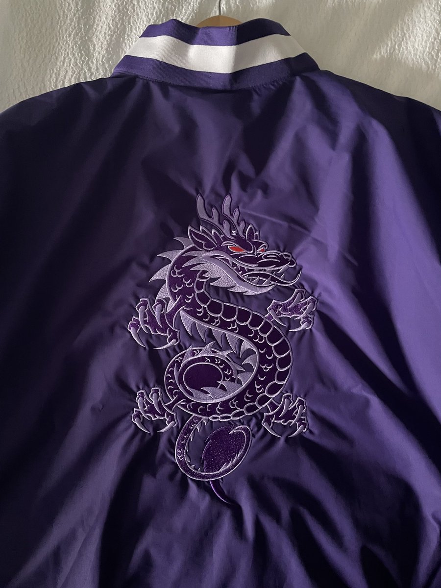 Purple dragons jacket is complete! 

For those interested of getting one I’ll be posting an interest check form with details of possible pricing,

Please share this around and keep an eye out for there interest form link!!