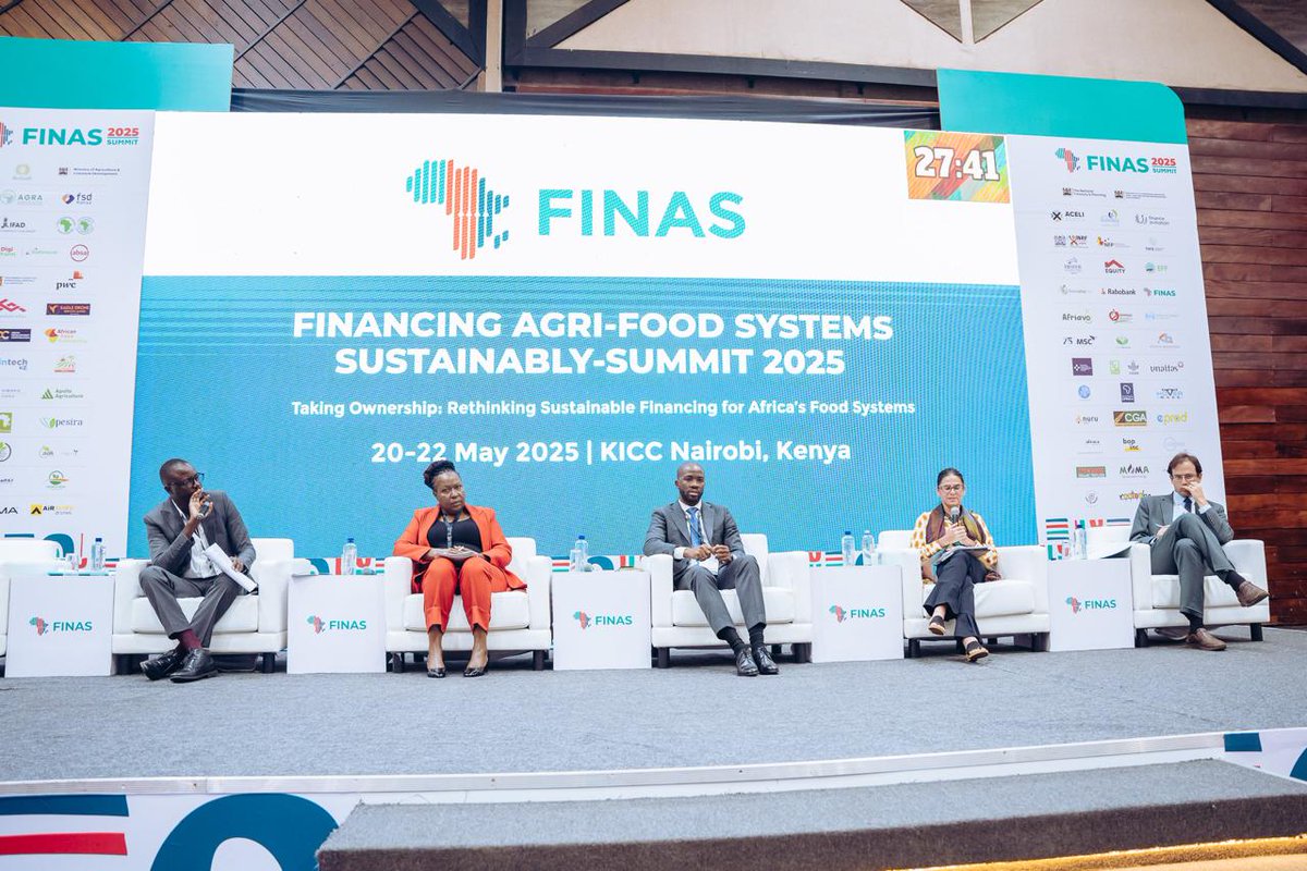 FSD Kenya (@fsdke) on Twitter photo At the <a href="/FINASAfrica/">Financing Agri-food Systems Sustainably</a> , the morning panel, moderated by FSD Kenya’s Jared Ochieng, explored redefining resilience of financial health in food systems.
Opening the session, Amrik Heyer, Senior Research Advisor at FSD Kenya defined financial health as the ability to manage daily At the <a href="/FINASAfrica/">Financing Agri-food Systems Sustainably</a> , the morning panel, moderated by FSD Kenya’s Jared Ochieng, explored redefining resilience of financial health in food systems.
Opening the session, Amrik Heyer, Senior Research Advisor at FSD Kenya defined financial health as the ability to manage daily