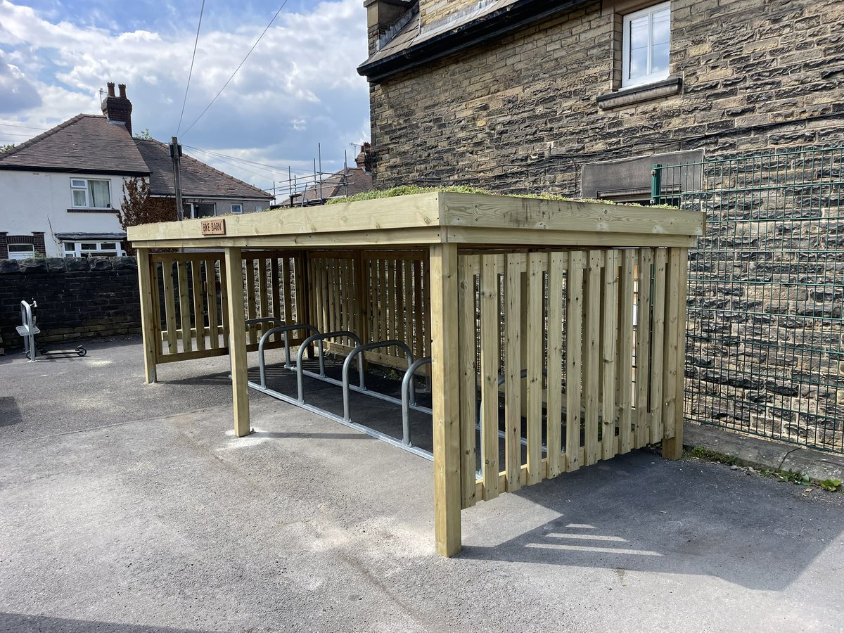 Doing R Bit tweet media