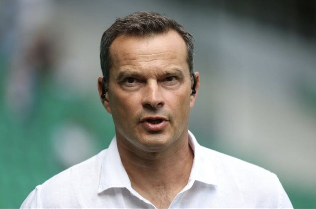 🚨🟡🔵🇫🇷 #Ligue2 |

❗️Vincent Hognon va devenir le futur coach de Sochaux (👋 <a href="/MohamedTERParis/">Mohamed TOUBACHE-TER</a>

✨️ David Guion était également en licence pour le poste d'entraîneur 

Avec <a href="/PJordan__/">𝙅𝙤𝙧𝙙𝙖𝙣</a> 

footmercato.net/a1525129750628…