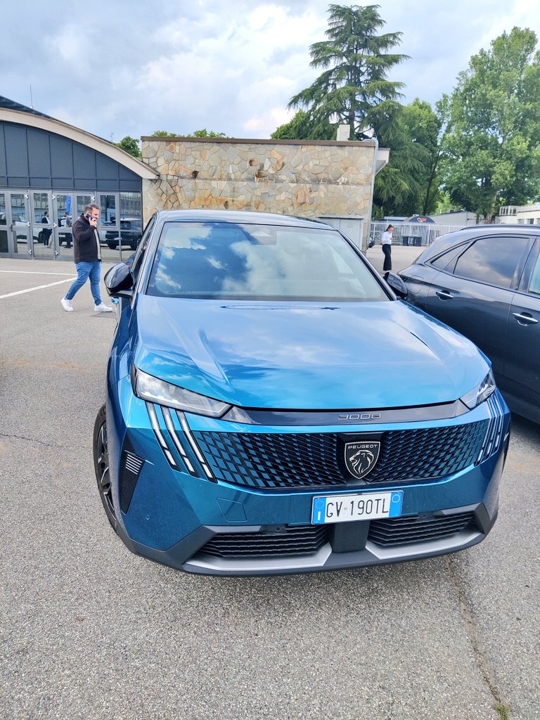 Company Car Drive tweet media