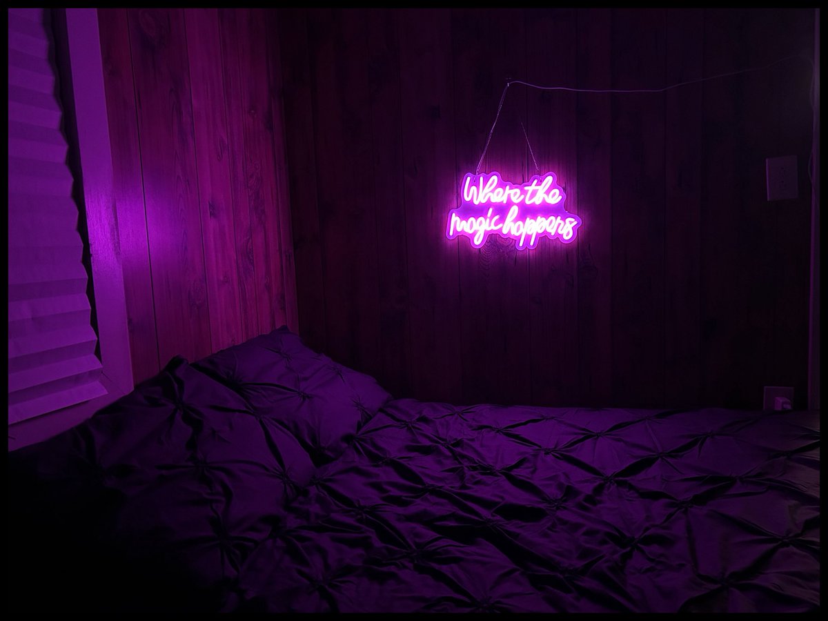 SexpotprincessS's tweet photo. LOVING my new setup ๐คโจ
#contentbabe #sopretty #lightscameraaction https://t.co/4B5xDiYIOv