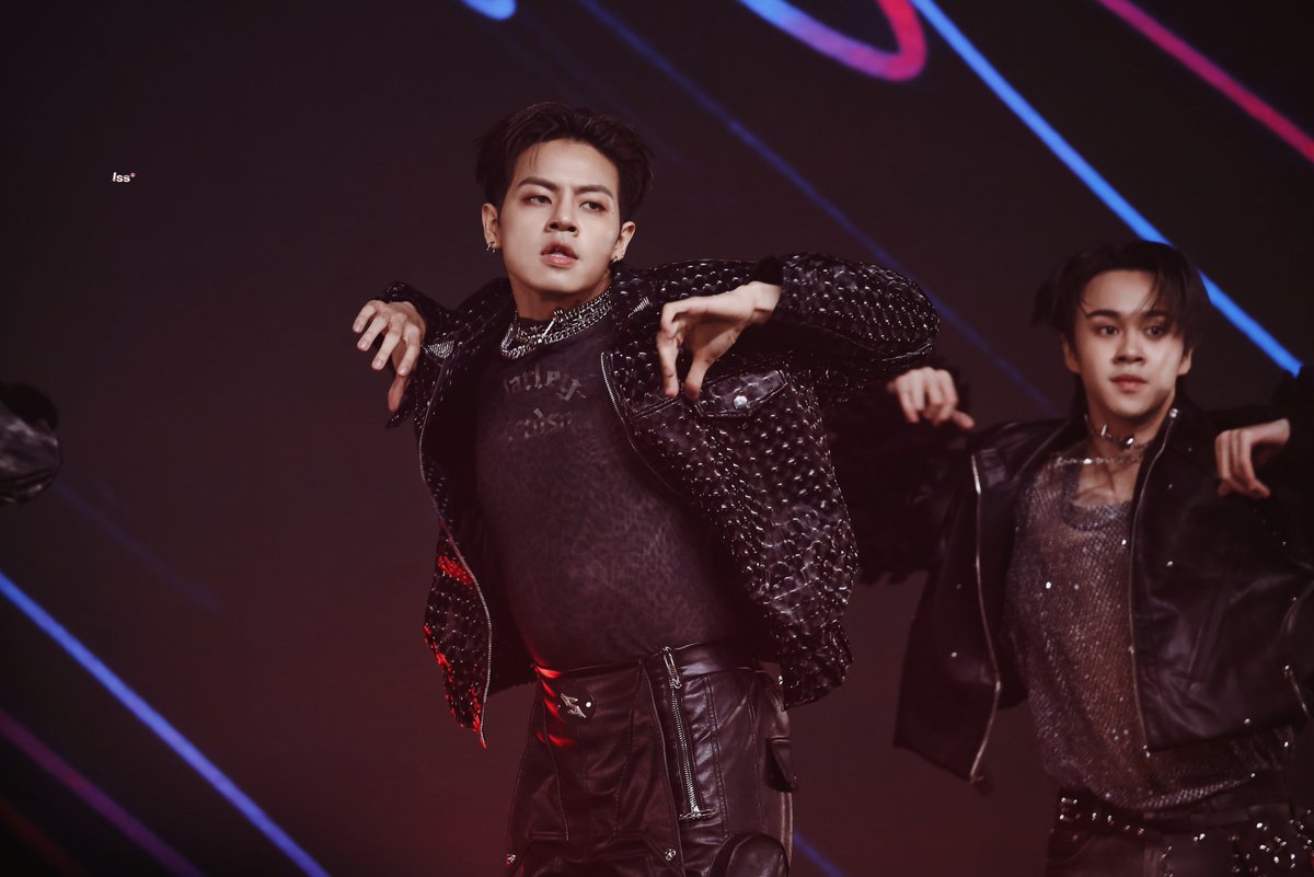 looksoshine_'s tweet image. 🫠🫠 @terk_ntw 

#TerkNTW #Project_HOWLS