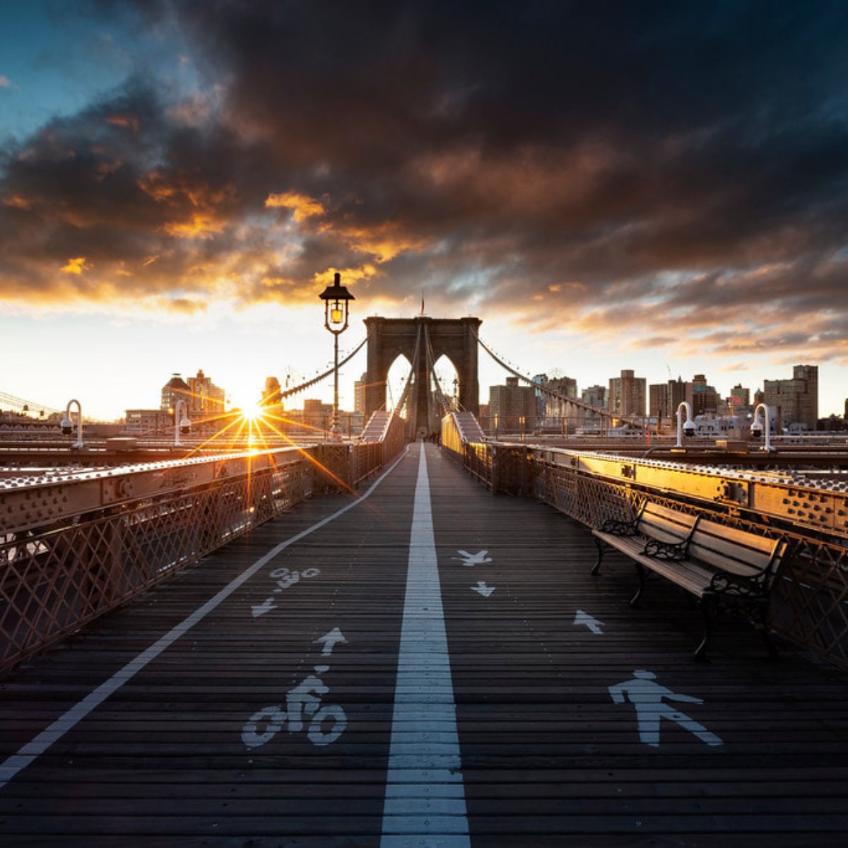 Donner du sens à vos compositions photographiques avec Antonio Gaudencio 📸💡 Dans sa conférence, il nous montre que la photographie est bien plus qu’une technique : c’est un moyen de raconter une histoire sans mots. Découvrez ses conseils ➡️ urls.fr/aVKsG7
