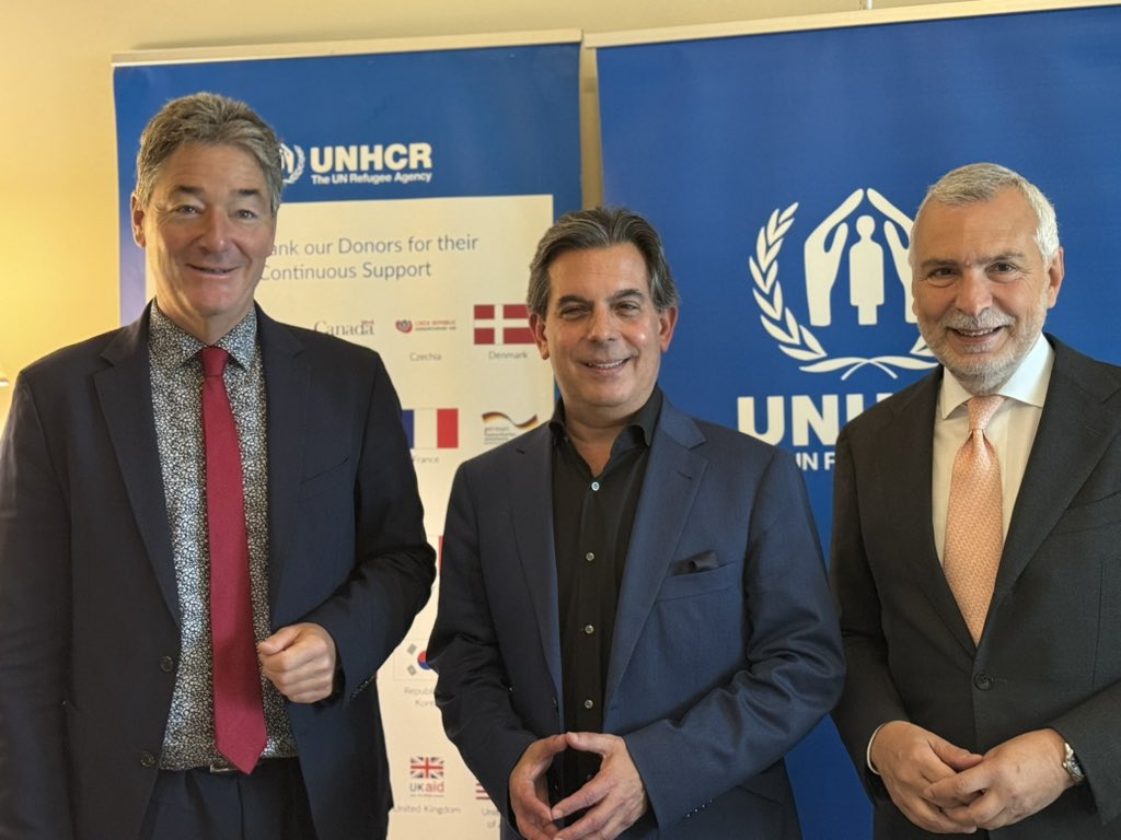 Gonzalo Vargas Llosa (@llosa_gonzalo) on Twitter photo We had a very constructive meeting today with <a href="/SanninoEU/">Stefano Sannino</a>, Director General for MENA <a href="/EU_Commission/">European Commission</a> and <a href="/M_OhnmachtEU/">Michael Ohnmacht</a>, Chargé d'affaires @EUsyria on the great opportunities for the voluntary return of refugees to Syria after the fall of the Assad regime.
Thank you European We had a very constructive meeting today with <a href="/SanninoEU/">Stefano Sannino</a>, Director General for MENA <a href="/EU_Commission/">European Commission</a> and <a href="/M_OhnmachtEU/">Michael Ohnmacht</a>, Chargé d'affaires @EUsyria on the great opportunities for the voluntary return of refugees to Syria after the fall of the Assad regime.
Thank you European