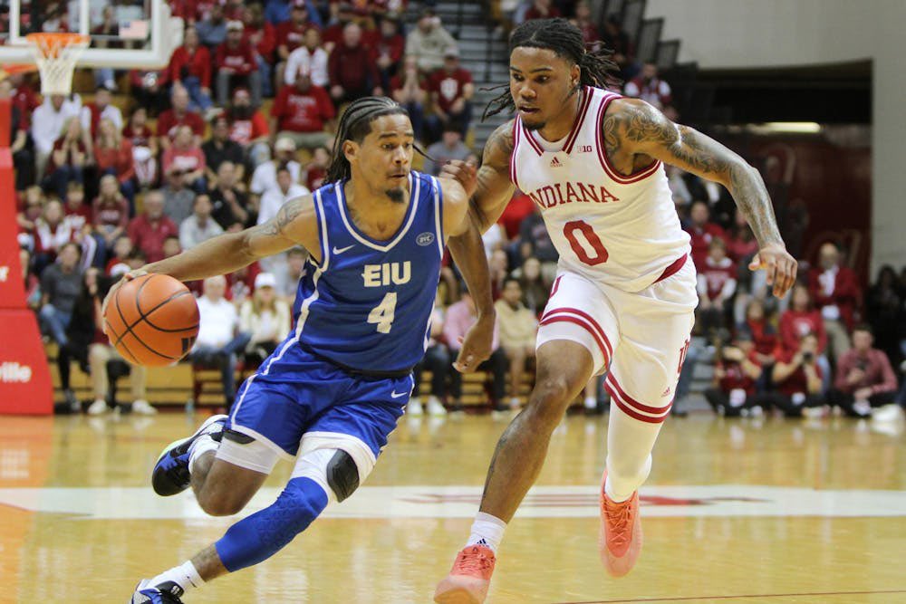 Zeak (@zeakjones_) on Twitter photo Blessed to receive an Divison 1 offer from Eastern Illinois University <a href="/eiubasketball/">EIU Men’s Basketball</a> <a href="/CoachMcBride33/">Richard McBride</a> <a href="/klpower5/">Power 5</a> <a href="/WisBBYearbook/">Mark Miller</a> <a href="/ColtonWilson23/">Colton Wilson</a> <a href="/MYMShowcase/">Terrance Brelove</a> @verbalcommits Blessed to receive an Divison 1 offer from Eastern Illinois University <a href="/eiubasketball/">EIU Men’s Basketball</a> <a href="/CoachMcBride33/">Richard McBride</a> <a href="/klpower5/">Power 5</a> <a href="/WisBBYearbook/">Mark Miller</a> <a href="/ColtonWilson23/">Colton Wilson</a> <a href="/MYMShowcase/">Terrance Brelove</a> @verbalcommits