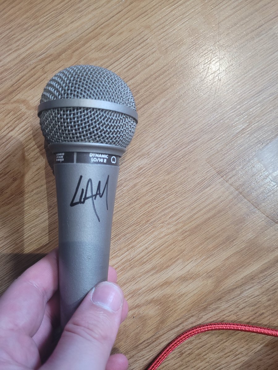 AndyGrills's tweet photo. @liamgallagher alright, found this knocking about in my dad's old microphone collection. 
Reckon that was yours? Or just some random Liam who didn't wanna lose his mic so wrote his name on.
It's a Shure 588 https://t.co/cQahBSOGTk