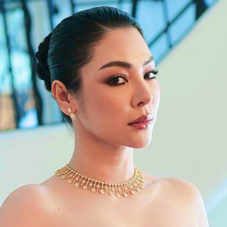 Is she real??? She's too perfect 😍 

#Fayeincannes #Cannes2025 
#CannesFilmFestival
#FayePeraya  #ฝ้ายพีรญา