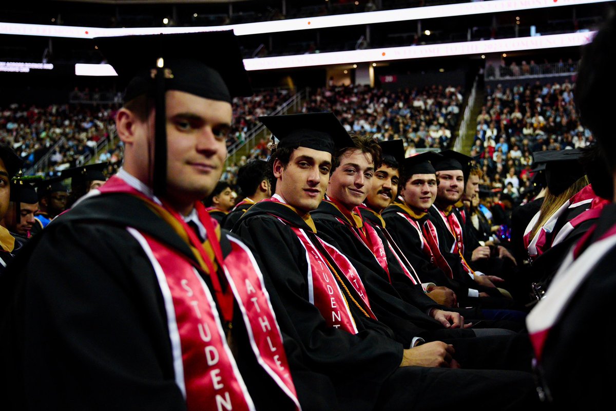 njithighlanders's tweet photo. NJIT Commencement π
#RollTech | #NJITGrad https://t.co/HclOrpEQq3