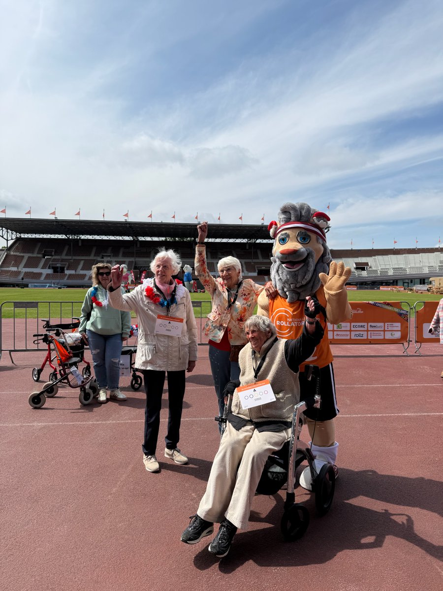 Rollz International tweet media