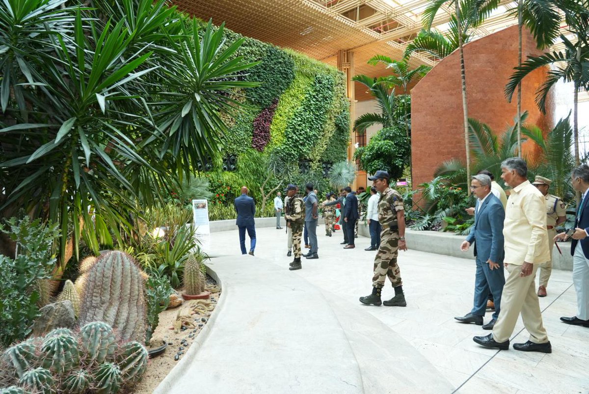 During my visit to the newly developed Terminal 2 of Kempegowda International Airport in Bengaluru, along with Airport CEO Hari Marar, I interacted with the officials and passengers to understand the facilities available for domestic and international travellers.

Terminal 2 has