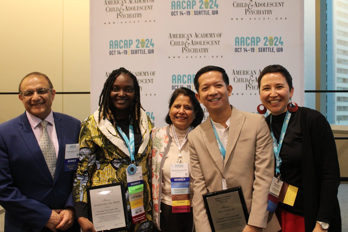 Time is running out to apply for the #AACAP International Scholars Awards! The submission deadline is May 31. Click the link below to apply! aacap.org/AACAP/Internat…