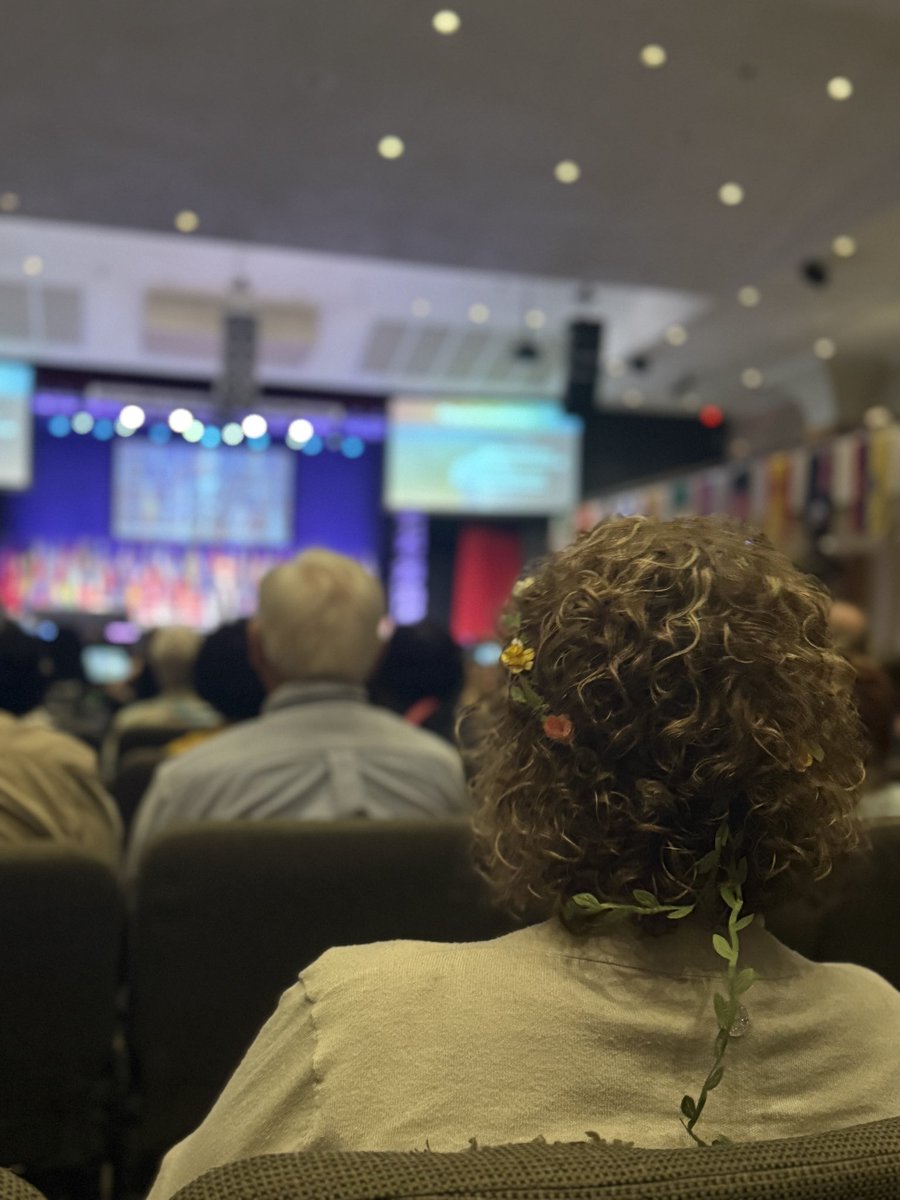 IBKA1's tweet photo. Day 3 at CEF international conference - North Carolina #cefic25 - Go Team Red https://t.co/j5B2bTos2Z