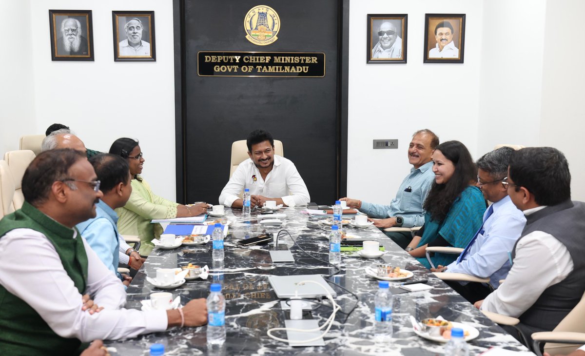 Office_of_Udhay's tweet photo. The 2013 batch IFS officers, currently in Tamil Nadu for their Mid-Career Training Program, called on the Honourable Deputy Chief Minister of Tamil Nadu, Thiru @UdhayStalin, earlier today. https://t.co/1Ay4faXNqn