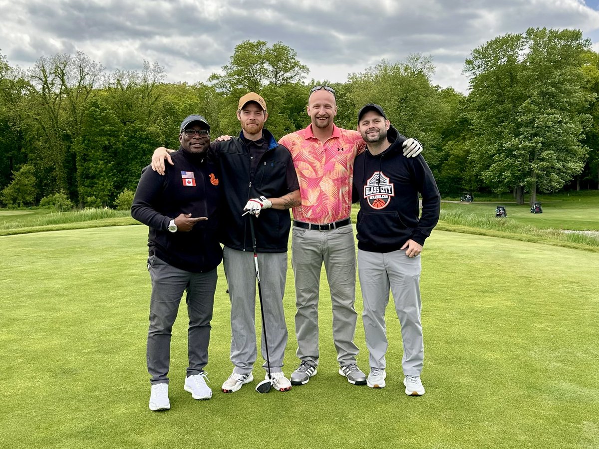 Huge congratulations to @salinasexteriors and their charity golf outing. Special thanks to @chicagotitle for joining us!